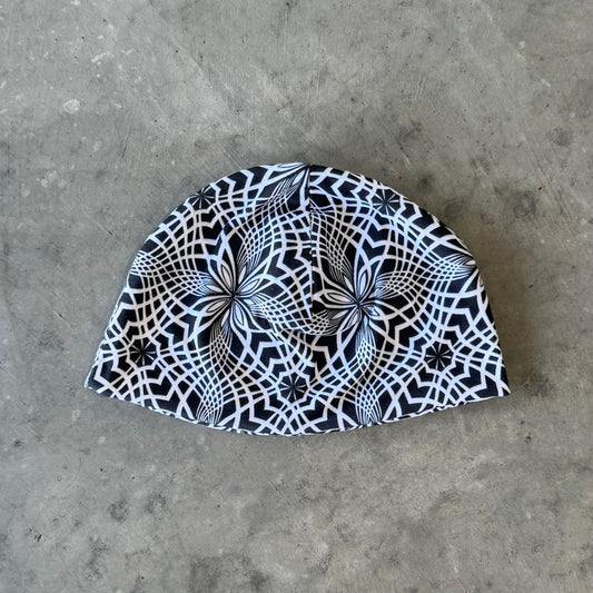 SPIDER WEB SKULL CAP