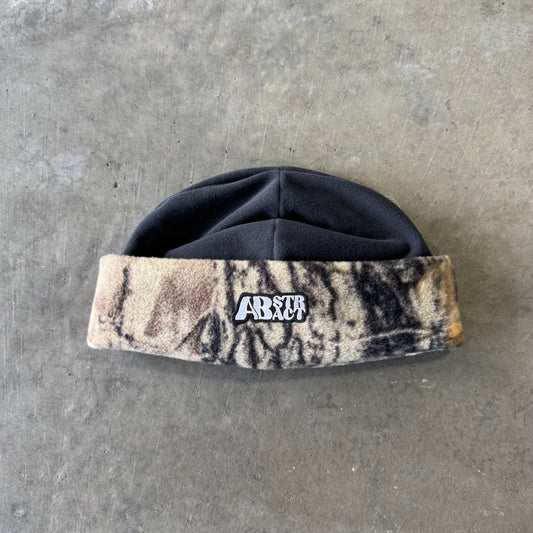 REVERSIBLE CAMO BEANIE