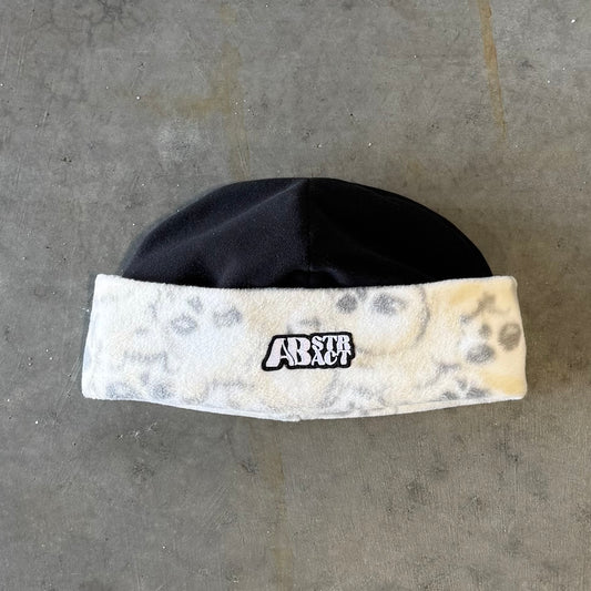 SKULLS BEANIE