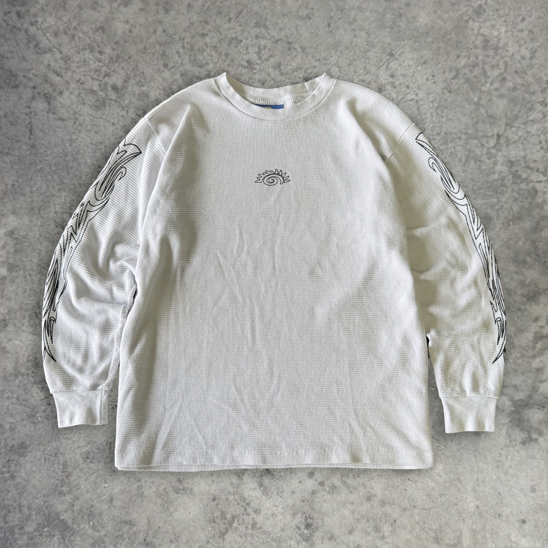 WHITE AZTEC THERMAL – Live Abstract